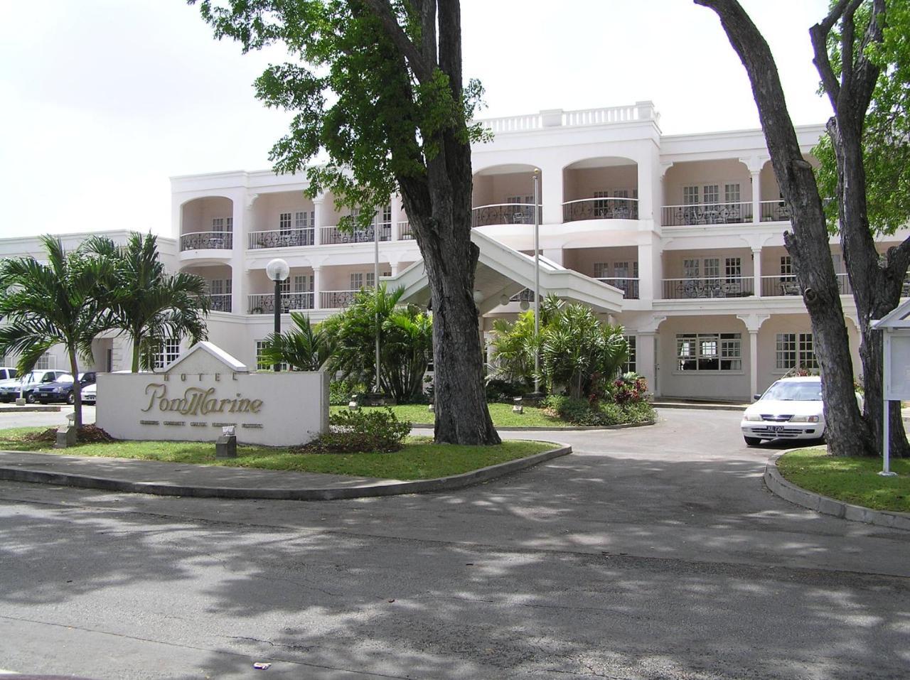 Hotel Pommarine บริดจ์ทาวน์ ภายนอก รูปภาพ